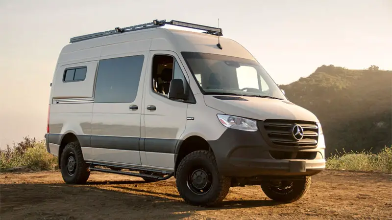 4x4 van