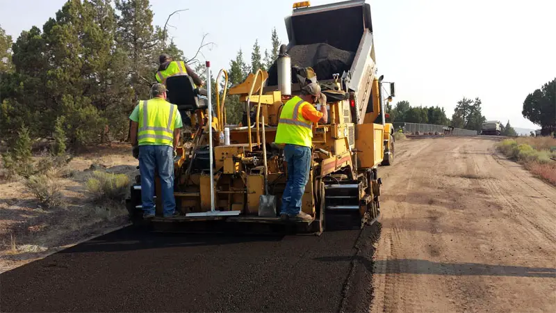 asphalt paver