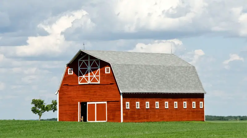 gambrel roof barn