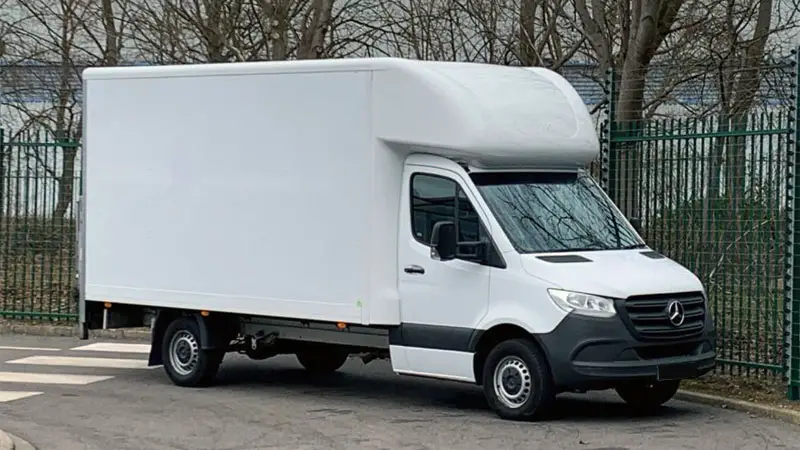 luton van