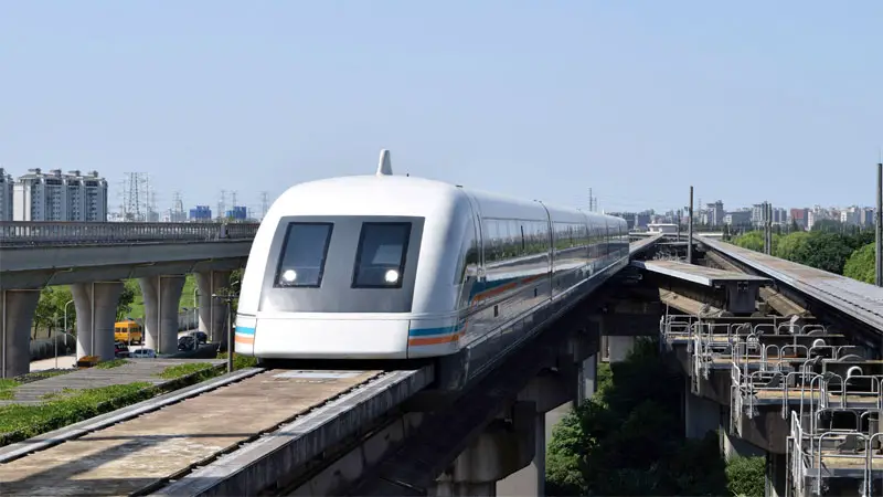 maglev train