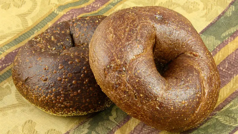 pumpernickel bagel