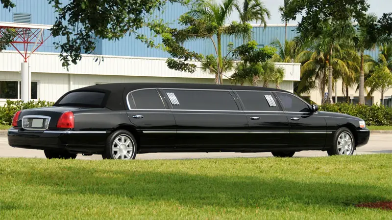 super stretch limo