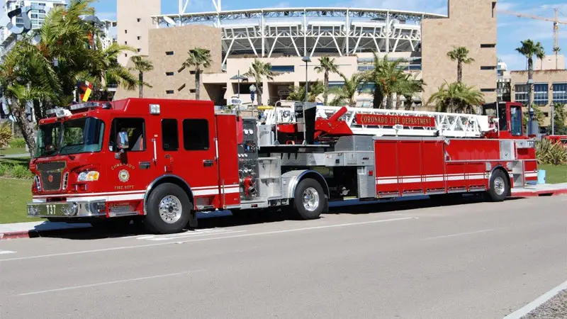 tiller quint fire truck