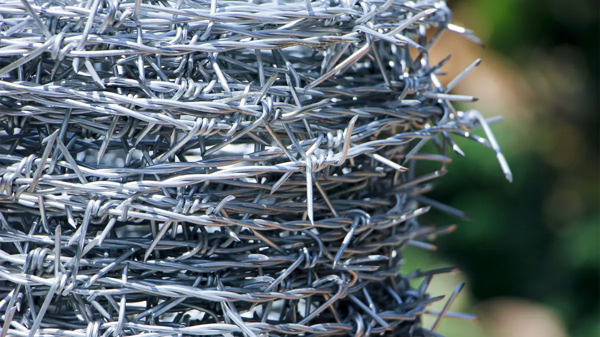 types of barbed wire
