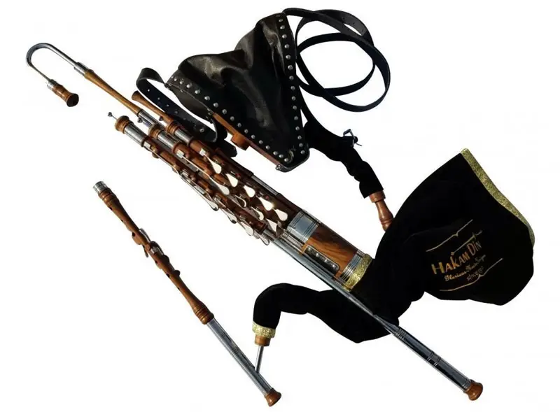 uilleann bagpipes